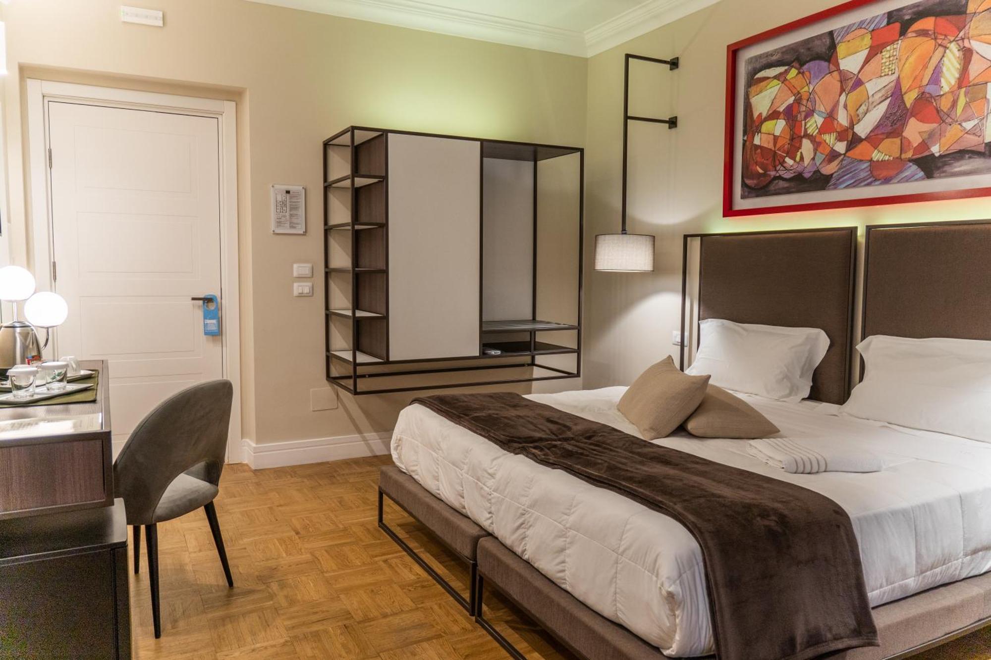 Palazzo Bibbi - Rooms To Live ريجّو دي كالابريا المظهر الخارجي الصورة